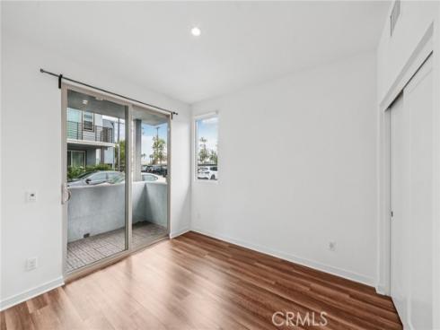 301  Placemark  , Irvine, CA