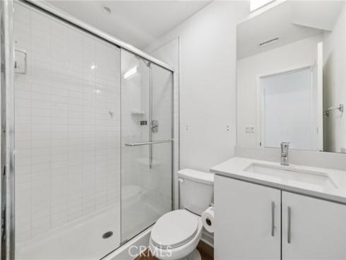 301  Placemark  , Irvine, CA