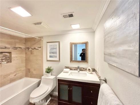 37 Roycroft , Irvine, CA