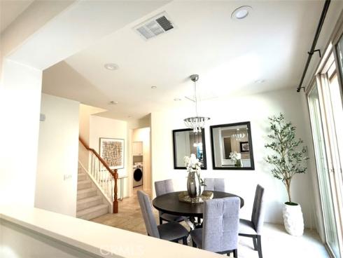 37 Roycroft , Irvine, CA