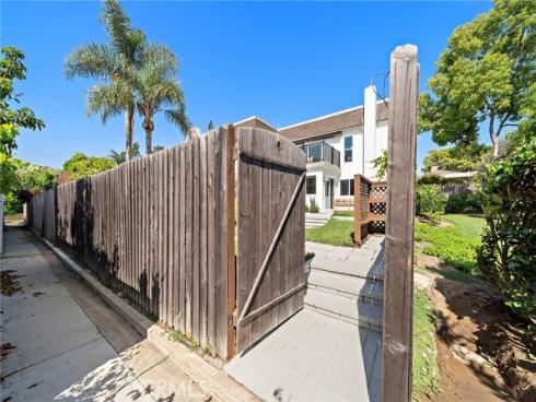 33 Seton Road, Irvine, CA