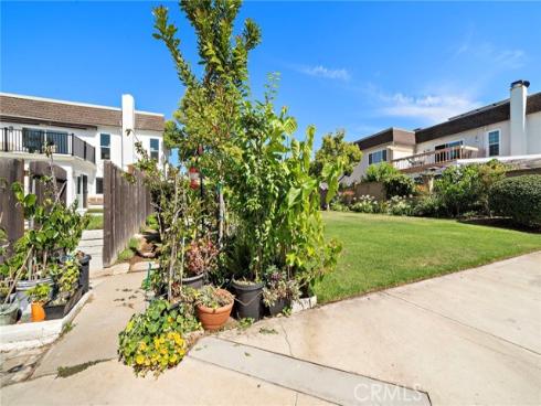 33 Seton Road, Irvine, CA