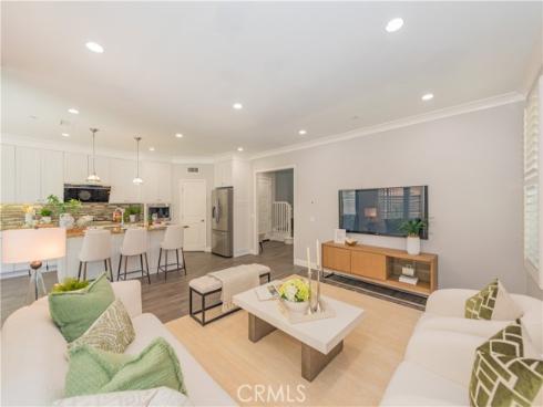 201 Bancroft , Irvine, CA