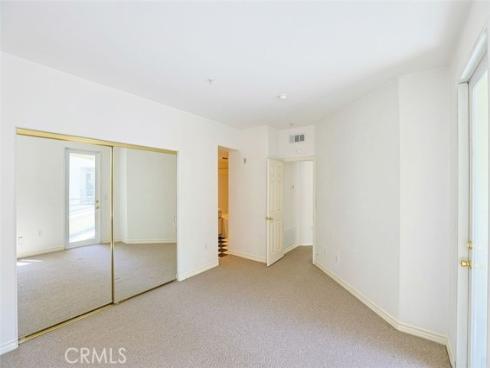 2253 Martin 321 , Irvine, CA