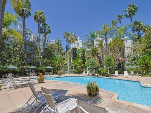 2253 Martin 321 , Irvine, CA