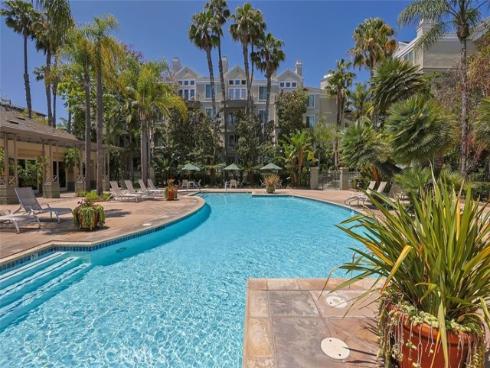 2253 Martin 321 , Irvine, CA