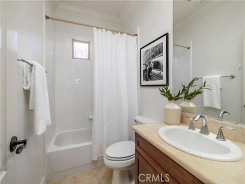 74 Townsend , Irvine, CA