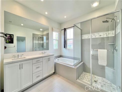 122 Espina , Irvine, CA