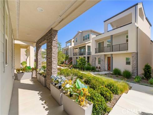 351 Baluster , Irvine, CA