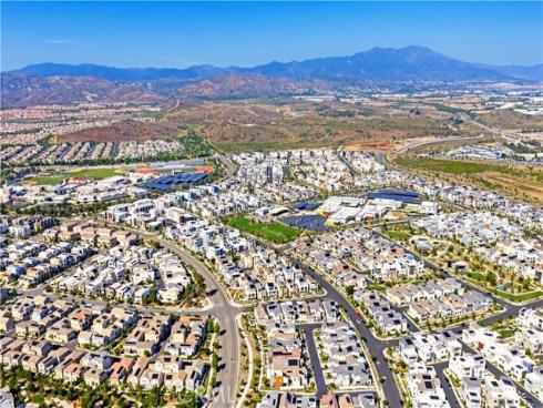 351 Baluster , Irvine, CA