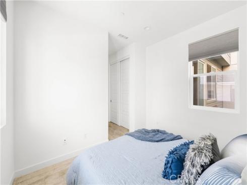 351 Baluster , Irvine, CA