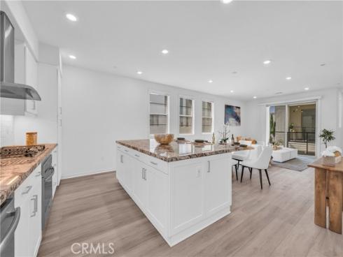 208 Harringay , Irvine, CA