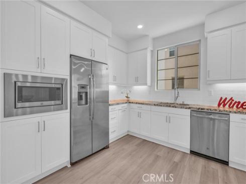 208 Harringay , Irvine, CA