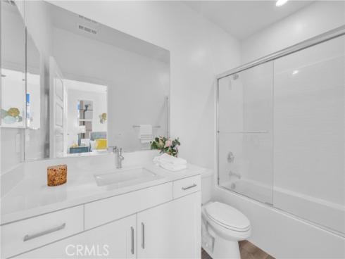 208 Harringay , Irvine, CA