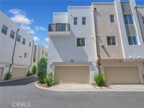 208 Harringay , Irvine, CA