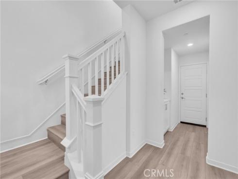 208 Harringay , Irvine, CA