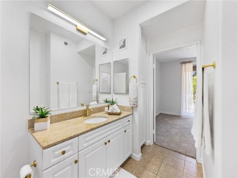 3207  Watermarke   Place, Irvine, CA
