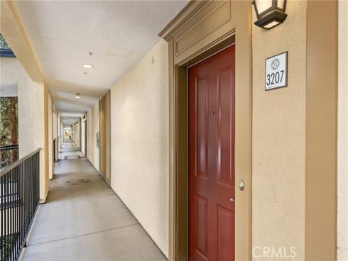 3207  Watermarke   Place, Irvine, CA