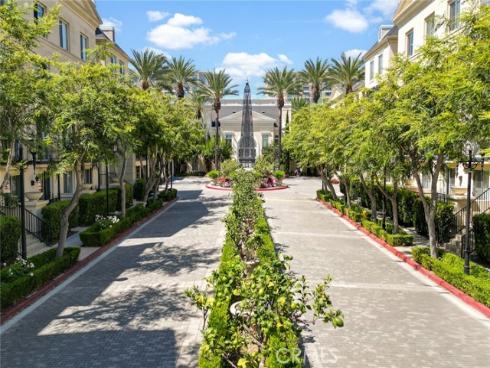 3207  Watermarke   Place, Irvine, CA