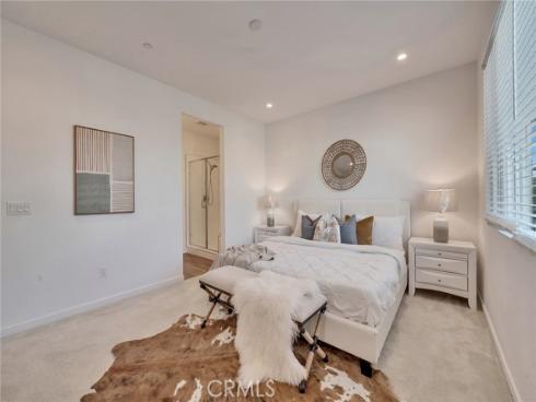 120 Schick , Irvine, CA