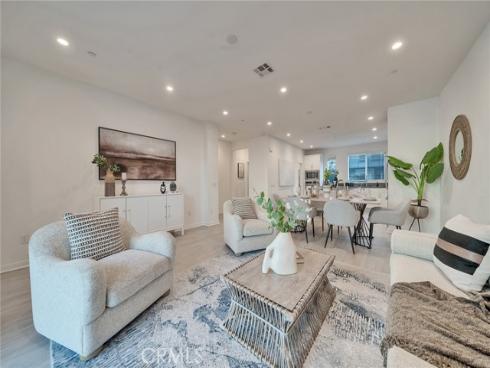 120 Schick , Irvine, CA