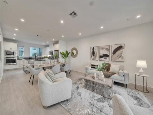 120 Schick , Irvine, CA