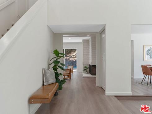 19  Rippling  , Irvine, CA