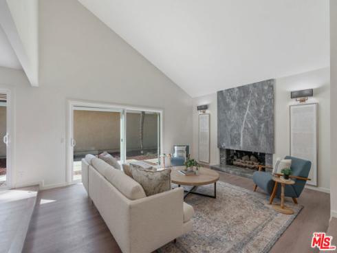 19  Rippling  , Irvine, CA