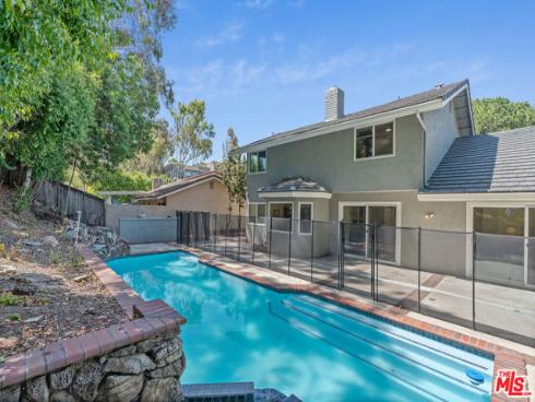 19  Rippling  , Irvine, CA