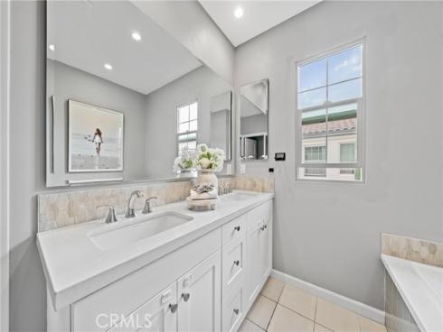 134 Falcon Ridge , Irvine, CA