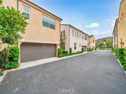 134 Falcon Ridge , Irvine, CA