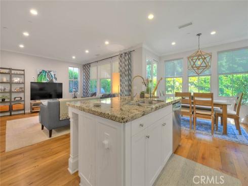 25  Sedgewick  , Irvine, CA