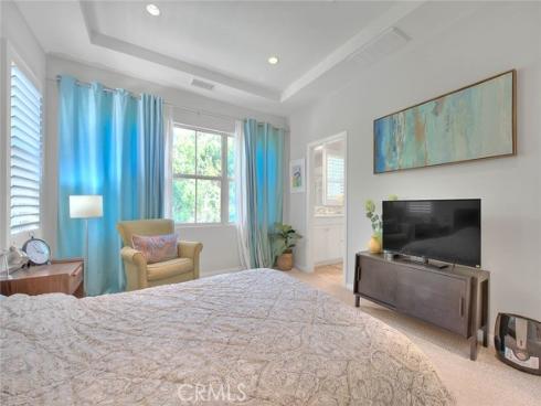 25  Sedgewick  , Irvine, CA