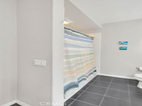 25  Sedgewick  , Irvine, CA