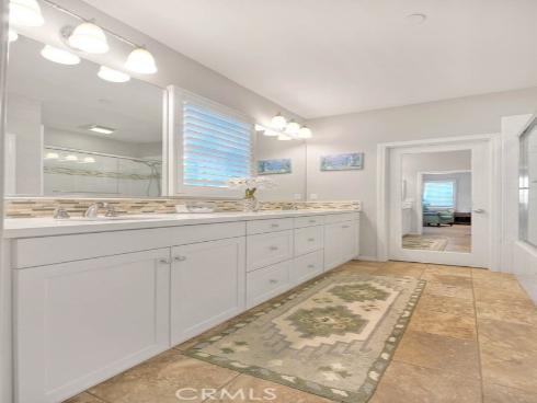 25  Sedgewick  , Irvine, CA