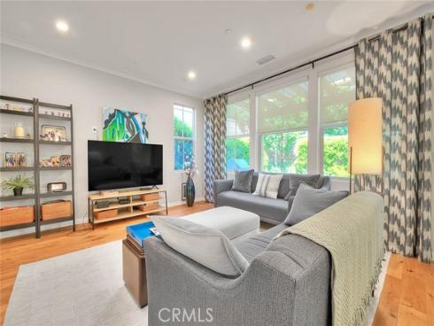 25  Sedgewick  , Irvine, CA