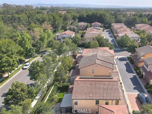 25  Sedgewick  , Irvine, CA