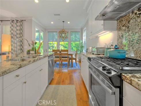 25  Sedgewick  , Irvine, CA