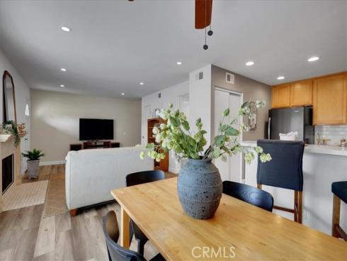 11 Exeter , Irvine, CA