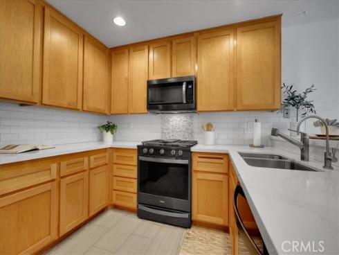 11 Exeter , Irvine, CA