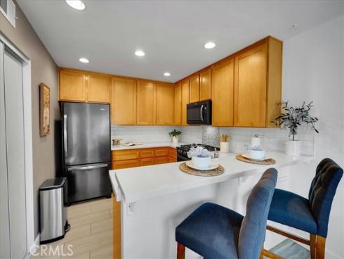 11 Exeter , Irvine, CA