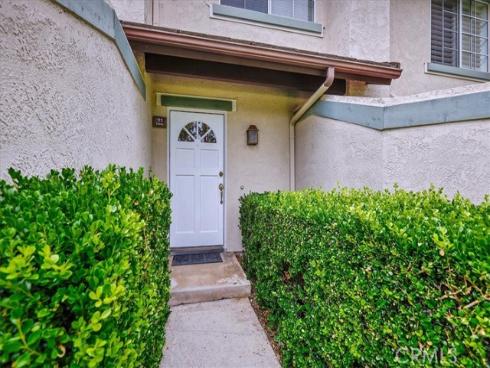 11 Exeter , Irvine, CA