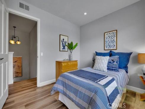 11 Exeter , Irvine, CA