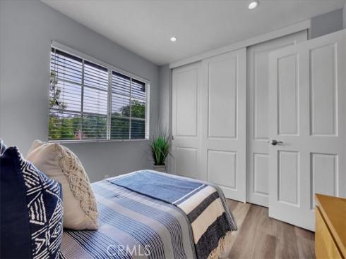 11 Exeter , Irvine, CA