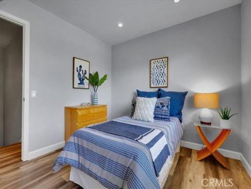 11 Exeter , Irvine, CA