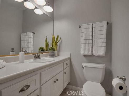 11 Exeter , Irvine, CA