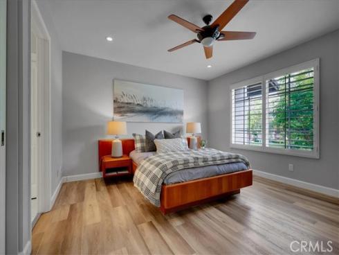 11 Exeter , Irvine, CA