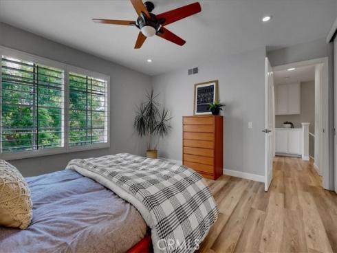 11 Exeter , Irvine, CA