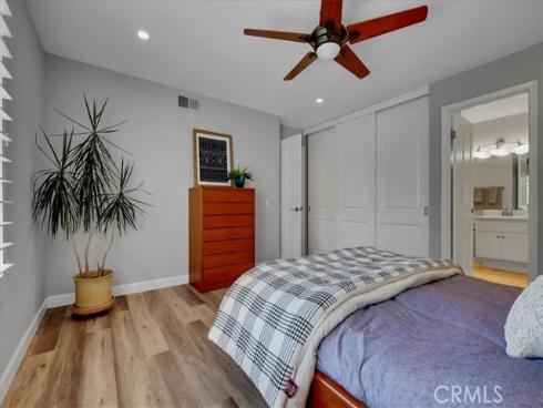 11 Exeter , Irvine, CA