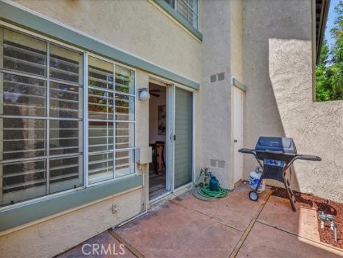 11 Exeter , Irvine, CA